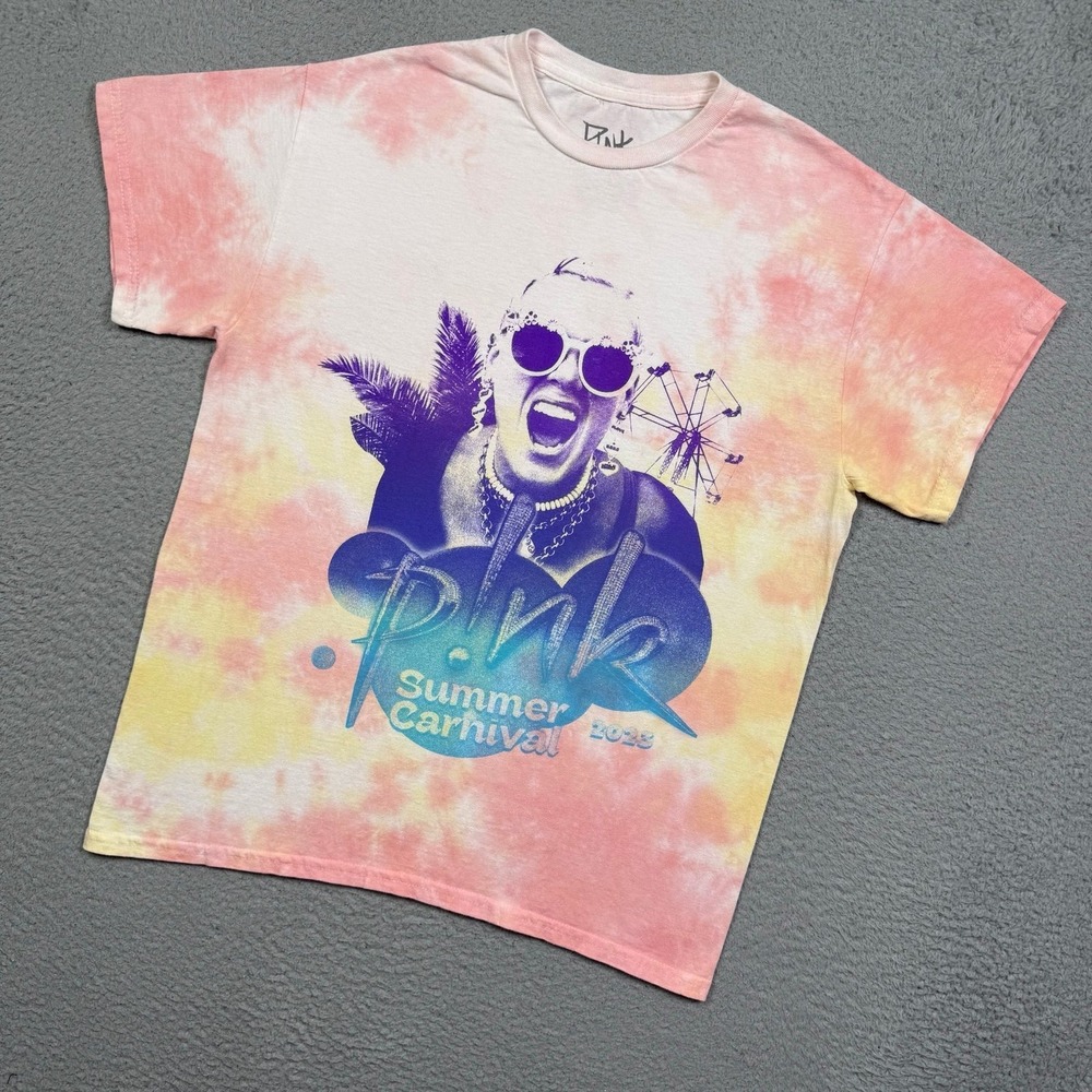 Pink Summer Carnival 2023 tour T-Shirt